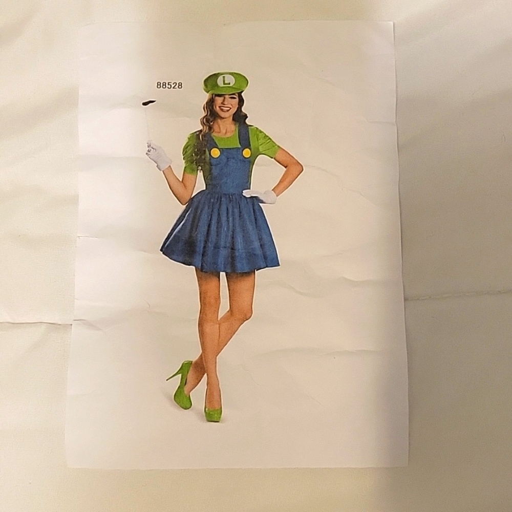 Luigi Halloween costume